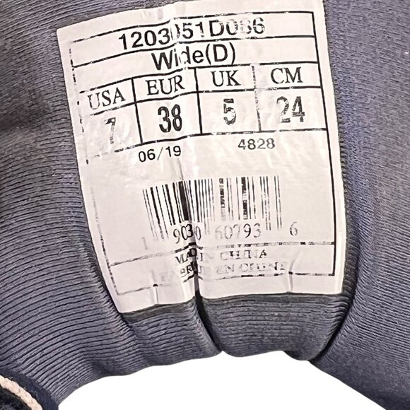 Brooks Ghost 12 Running Shoes Size 7D Women Violet EU38 Wide Purple 1203051D086 - Picture 11 of 16